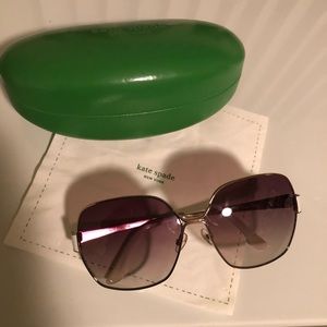 🌞 Kate Spade Dari Sunnies 🌞